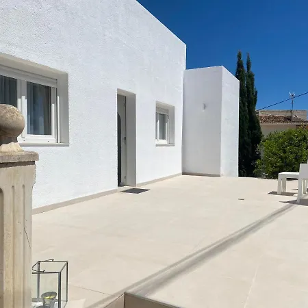 Mit Privatem Pool 10 Minuten Vom Mit Kostenlosen Wifi