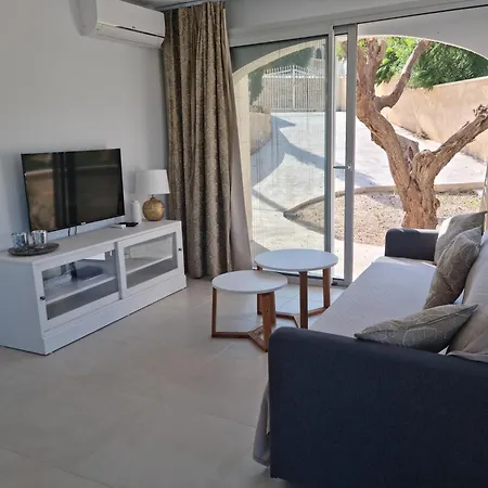Villa Mit Privatem Pool 10 Minuten Vom Mit Kostenlosen Wifi